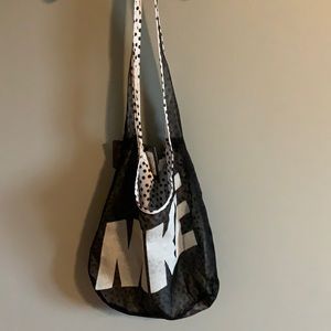 Nike reversible bag! Brand new with tags attached.